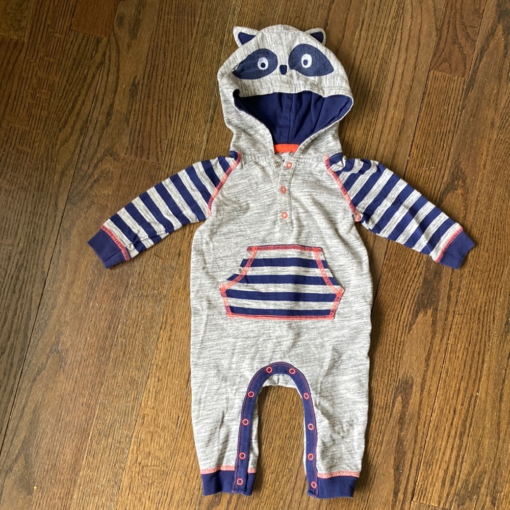 Cat and jack raccoon outfit with tail